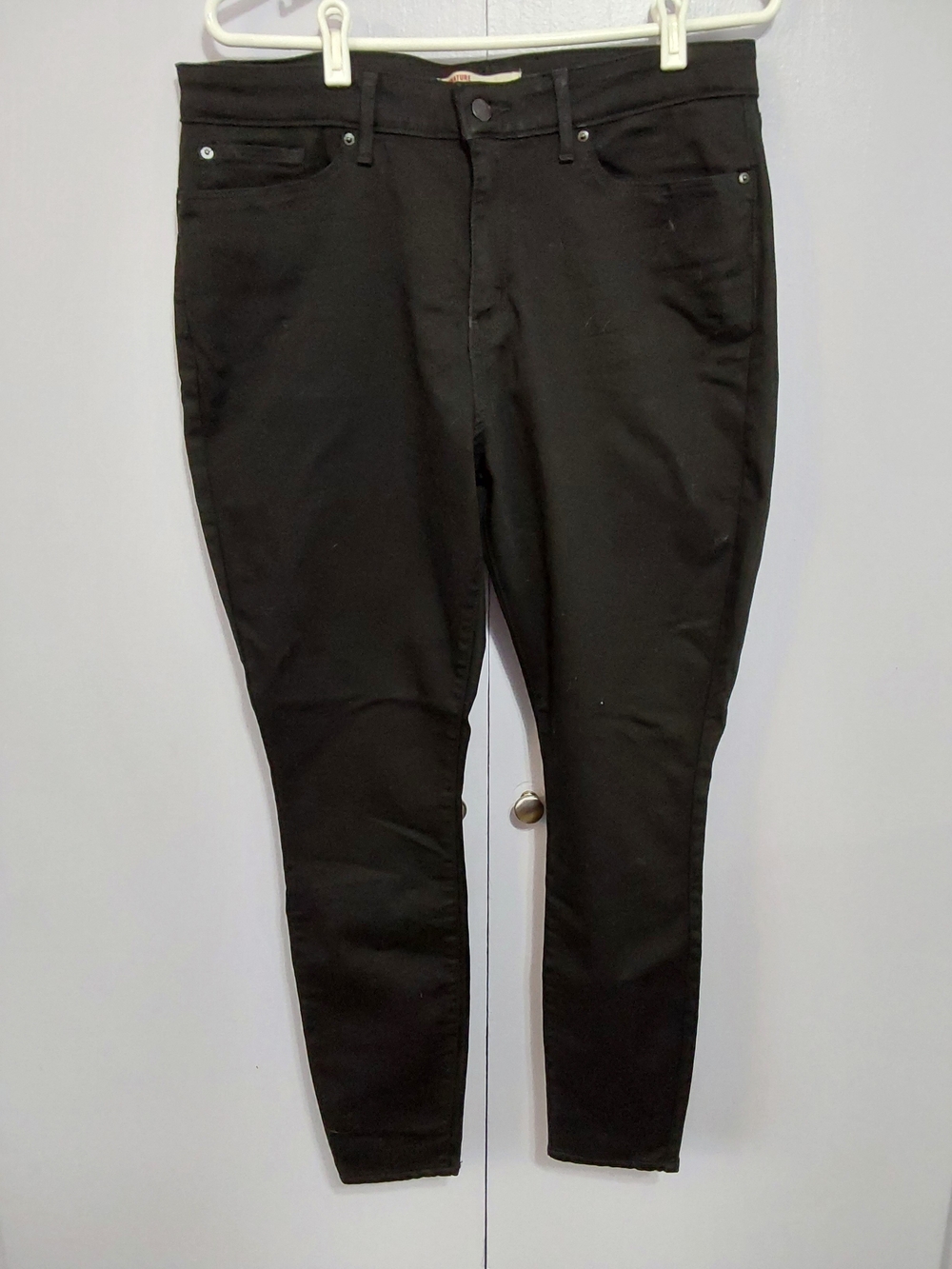 Signature by Levi Strauss Black Women's Skinny Jeans